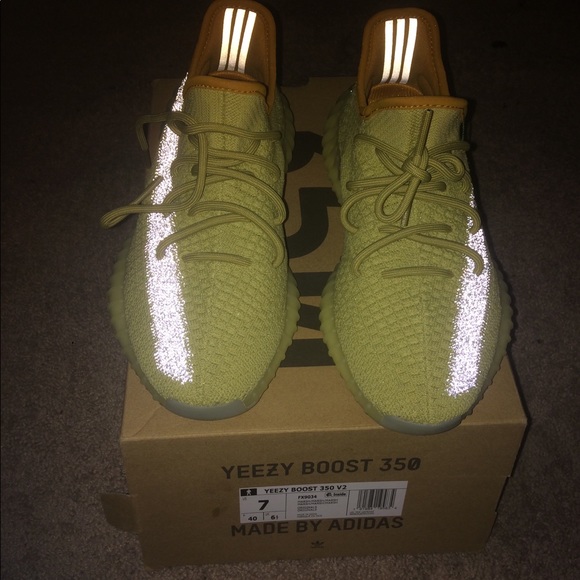 yeezy size 7y